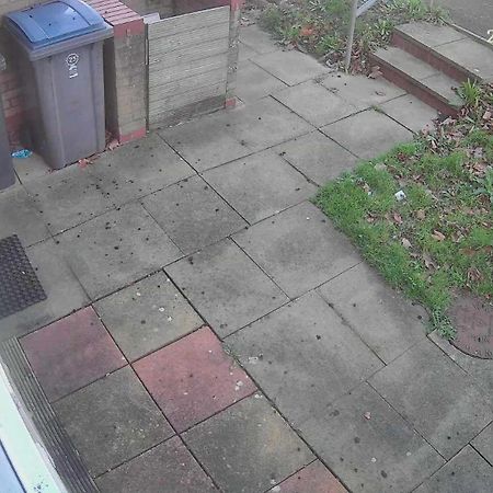 Spacious Double Room Located Within Walking Distance To Seaside And Town Dover Exteriör bild